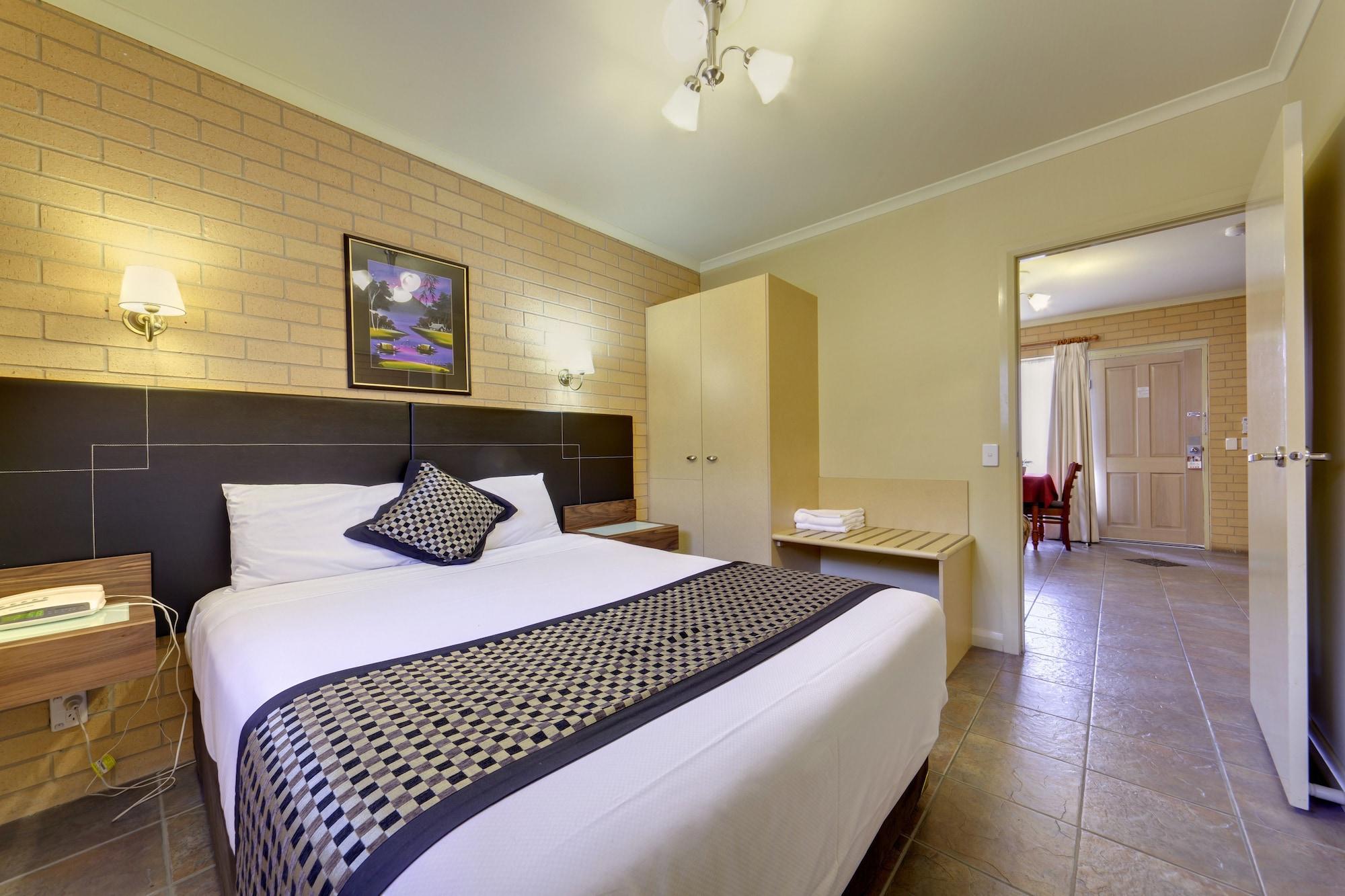 Albury Georgian Motel & Suites Экстерьер фото
