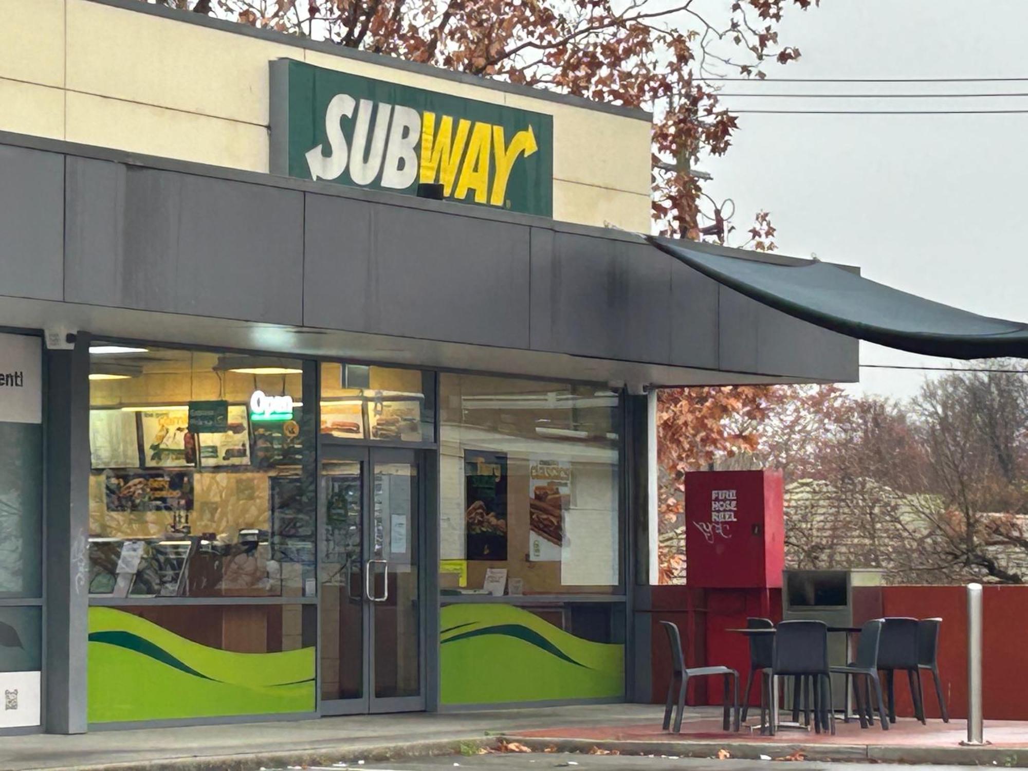 Albury Georgian Motel & Suites Экстерьер фото