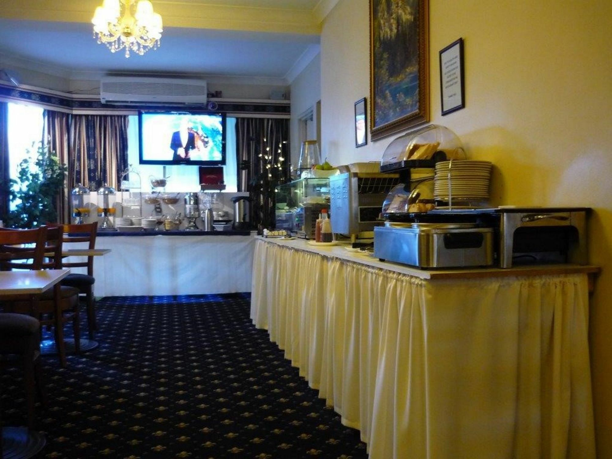 Albury Georgian Motel & Suites Экстерьер фото